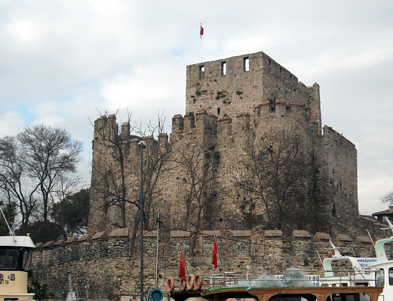 Anadolu Hisari.jpg